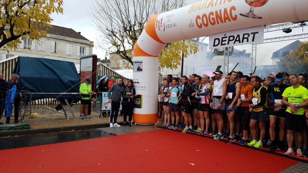 La Députée Sandra Marsaud au Marathon du Cognac à Jarnac le 10 novembre 2018